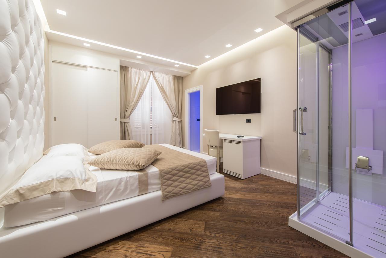 Lux Suites In Roma エクステリア 写真