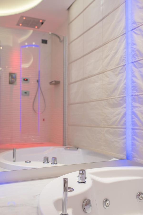 Lux Suites In Roma エクステリア 写真